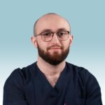 Махмудов Фариз Ильгарович врач стоматолог-хирург, имплантолог фото